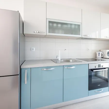 Mimi Apartment Split