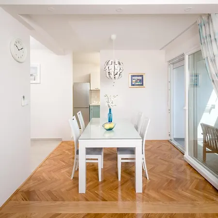 Mimi Apartment