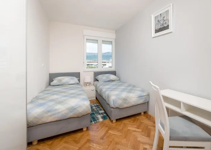 Mimi 아파트 스플리트