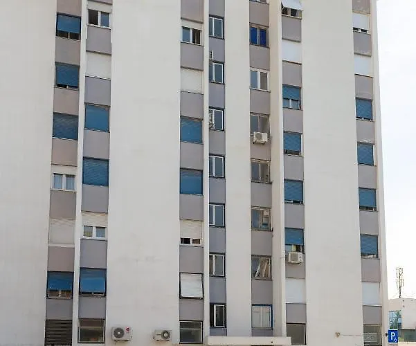 Mimi 아파트 스플리트