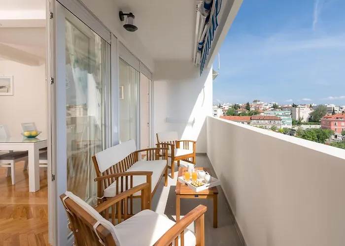 Mimi 아파트 스플리트